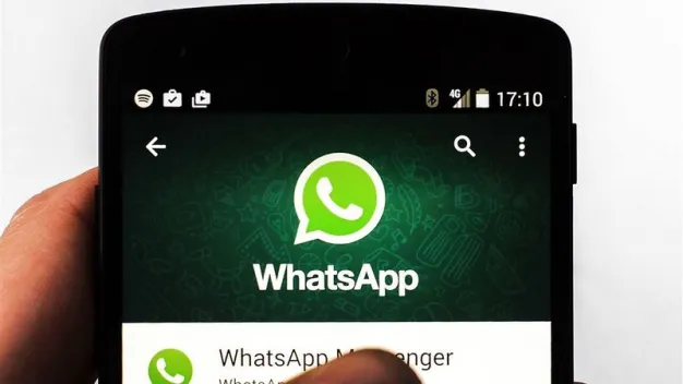 中文版手机电子琴键盘有字版_whatsapp中文手机版_中文版手机电子琴软件